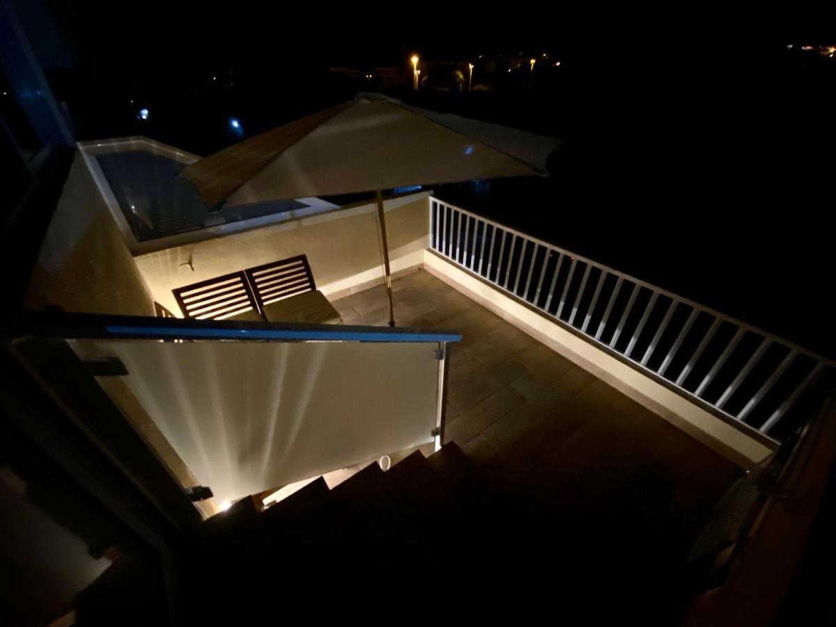 Loft Costa Adeje,playa Torviscas,garage,wifi,free *