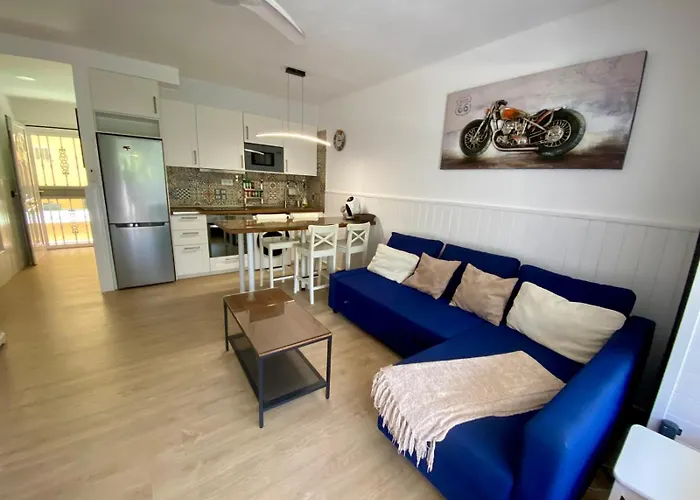 Loft Playa Torviscas,Garaje Gratis , Recien Reformado