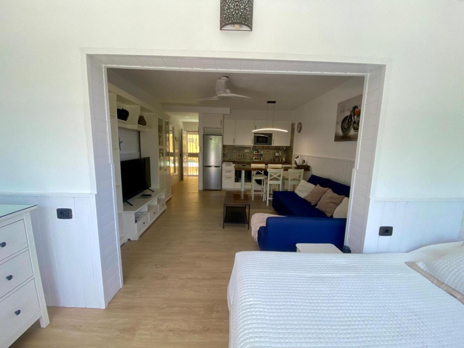 Loft Playa Torviscas,garaje Gratis , Recien Reformado